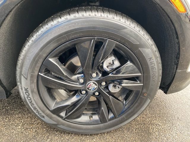 Used 2024 Buick Encore GX Sport Touring w/ Comfort Package AWD/4WD image 9