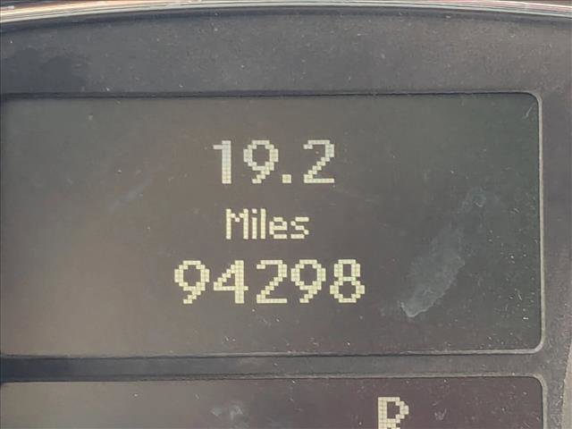 Used 2010 Mercedes-Benz ML 350 BlueTEC 4MATIC image 11