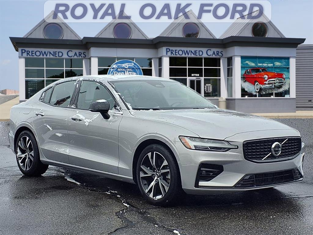 Used 2024 Volvo S60 B5 Core