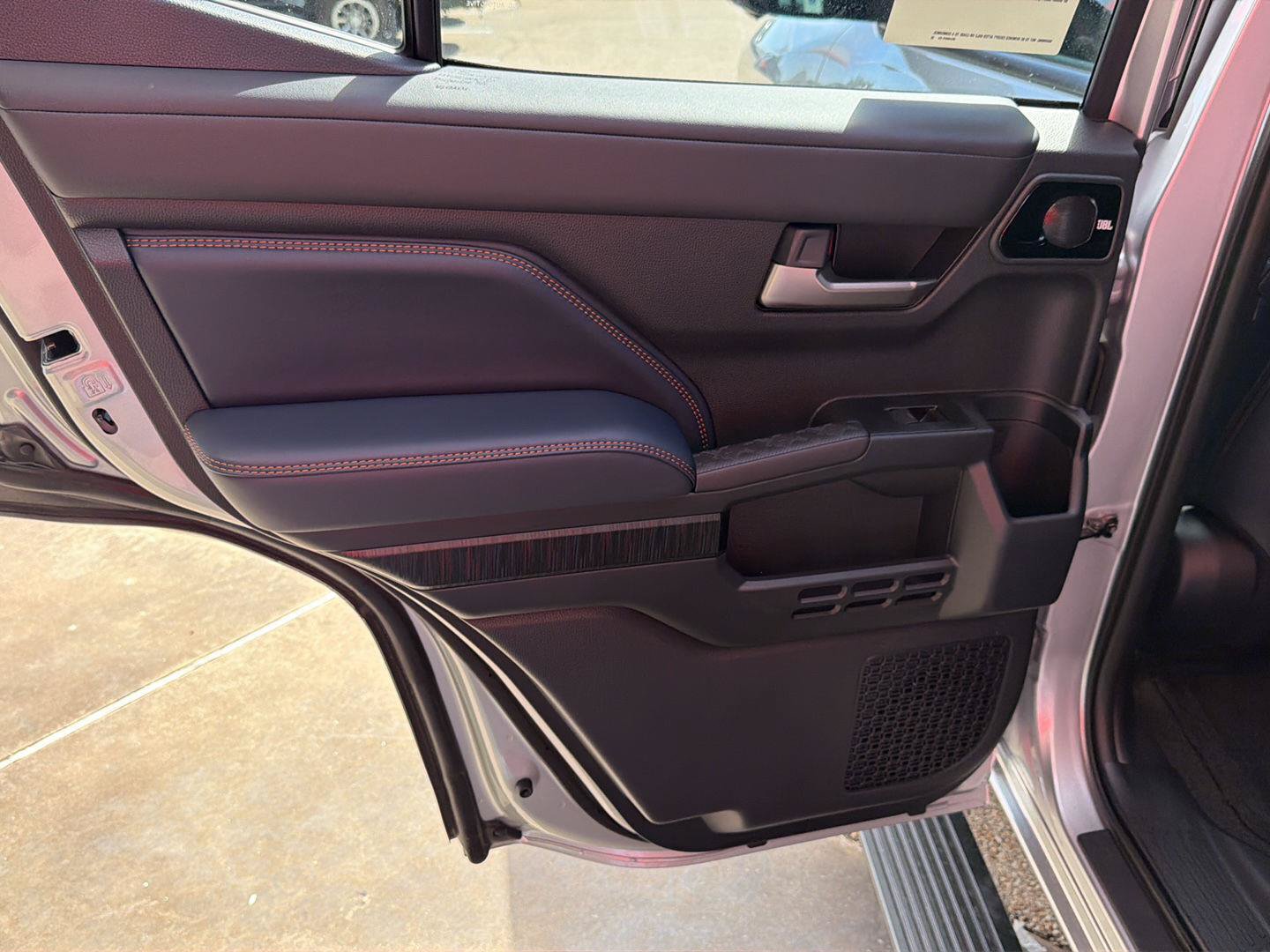 New 2026 Toyota 4Runner Platinum AWD/4WD image 11