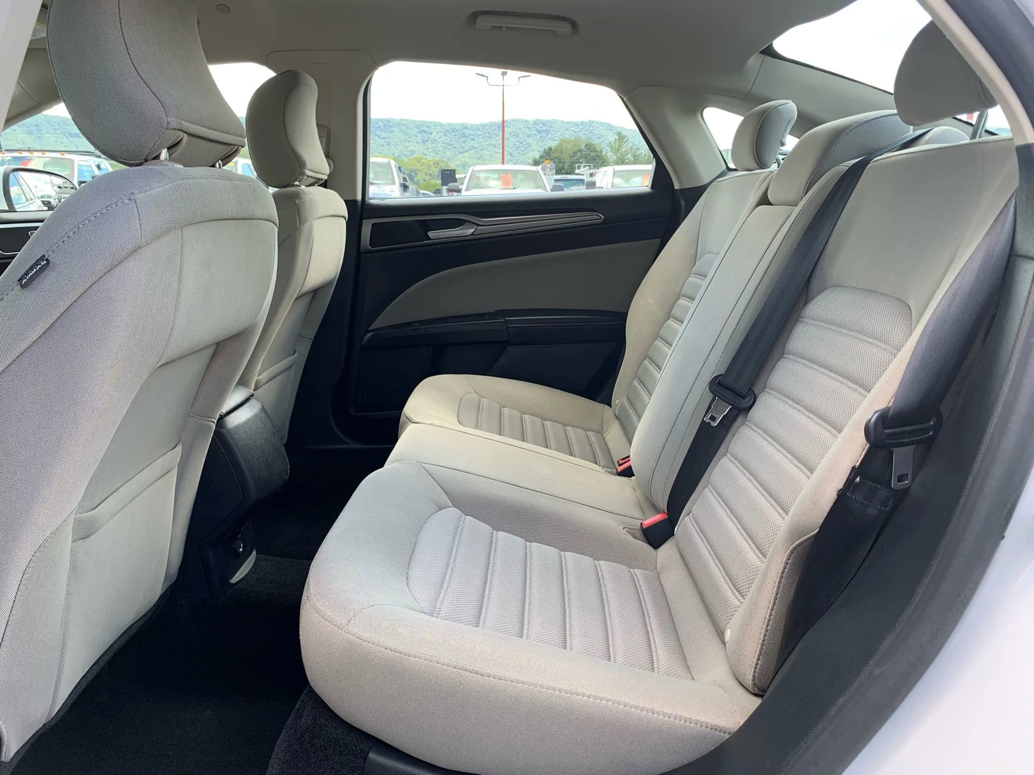 Used 2018 Ford Fusion S image 24
