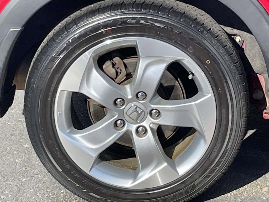 Used 2016 Honda HR-V LX image 11