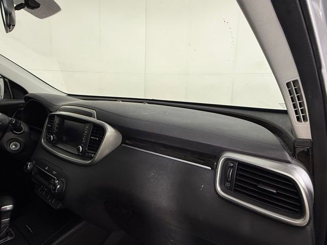 Used 2020 Kia Sorento LX w/ LX I4 Convenience Package image 29
