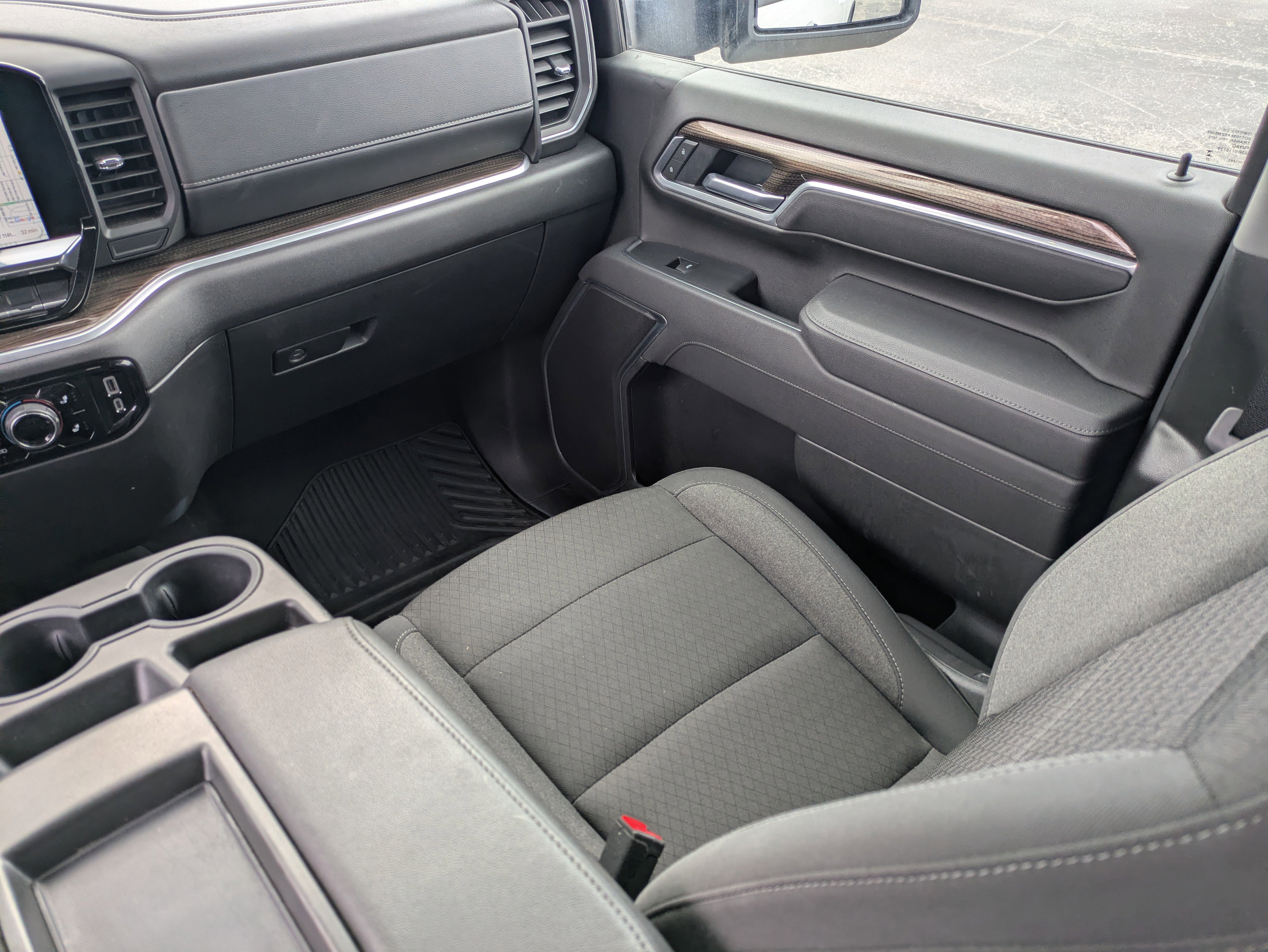 Used 2025 Chevrolet Silverado 2500 LT w/ Convenience Package AWD/4WD image 16
