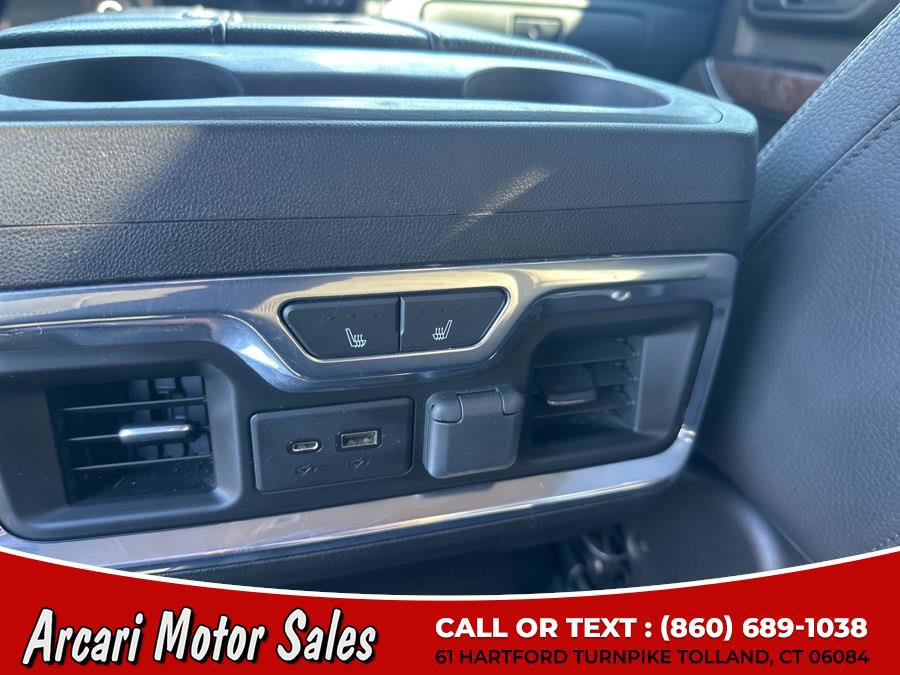 Used 2020 GMC Sierra 3500 Denali w/ Denali Ultimate Package AWD/4WD image 18