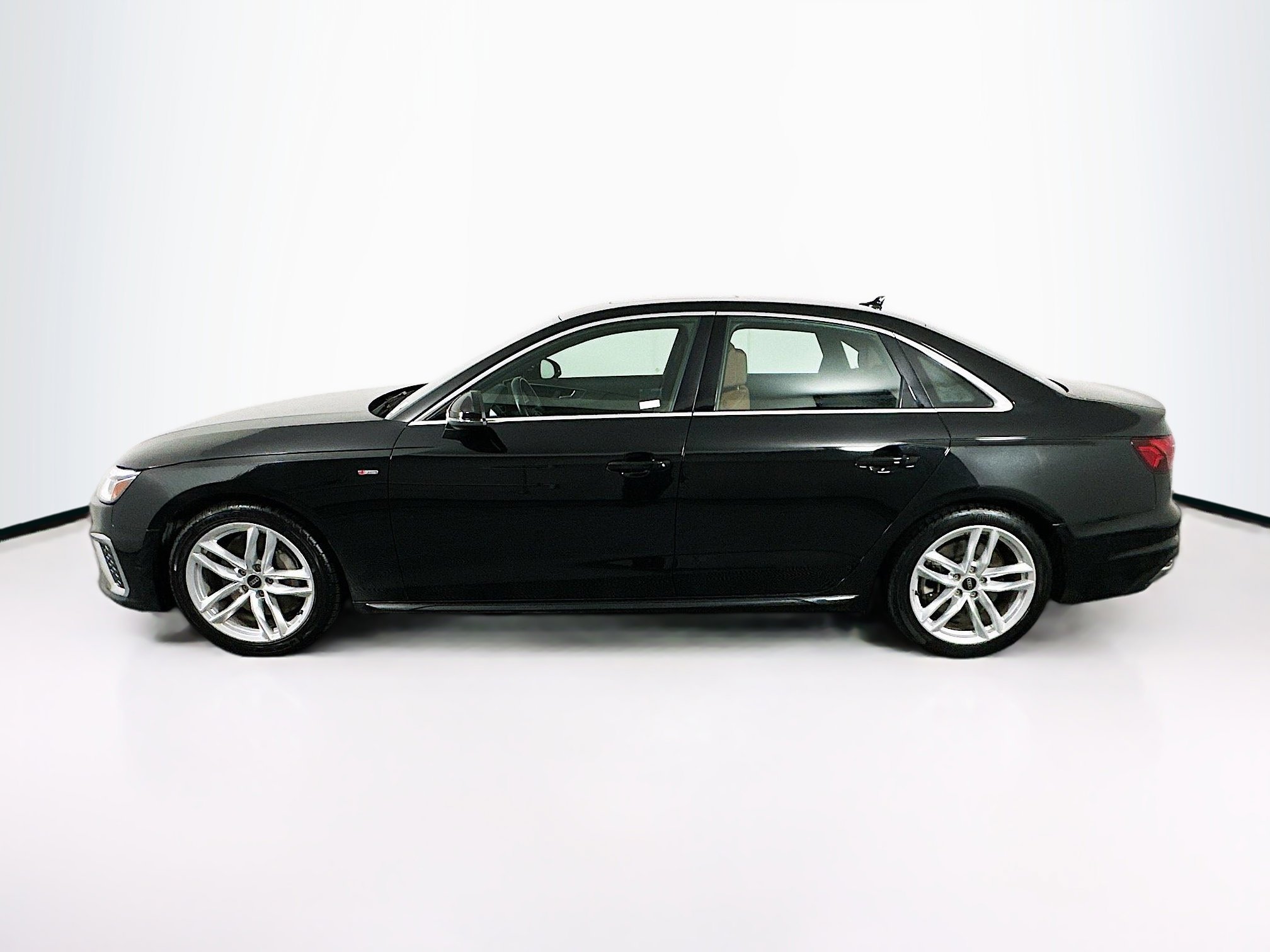 Used 2024 Audi A4 2.0T Premium Plus AWD/4WD image 4