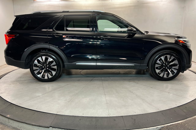 Used 2025 Ford Explorer Platinum w/ LUX Leather Package AWD/4WD image 6
