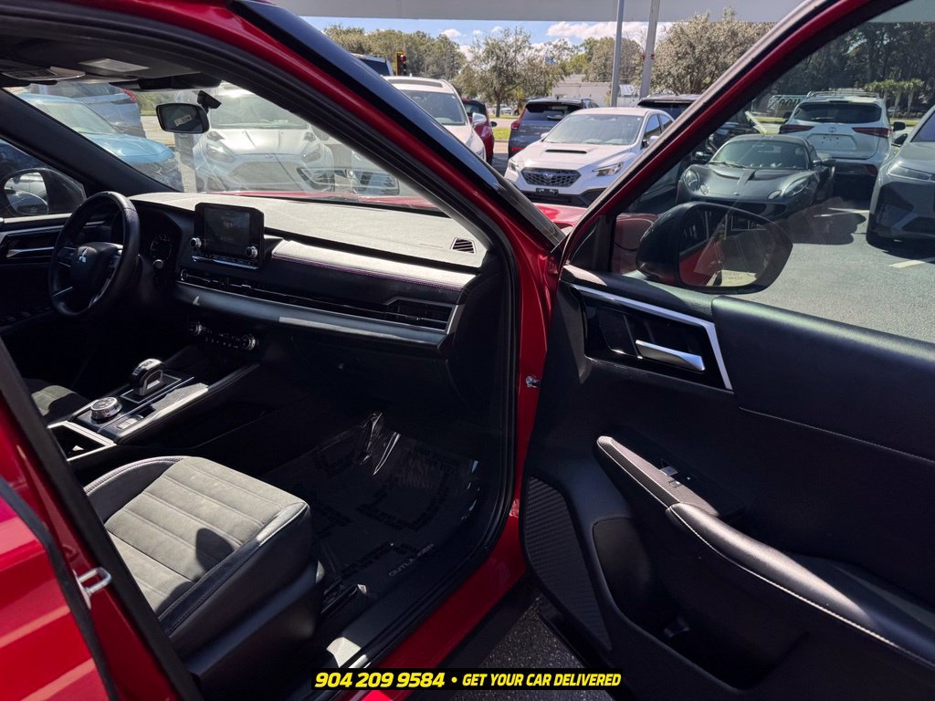Used 2022 Mitsubishi Outlander SE FWD image 36