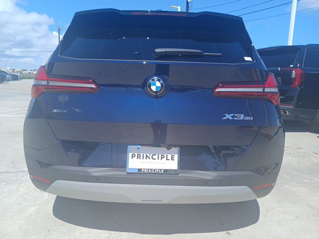 New 2026 BMW X3 xDrive30i w/ Premium Package AWD/4WD image 8