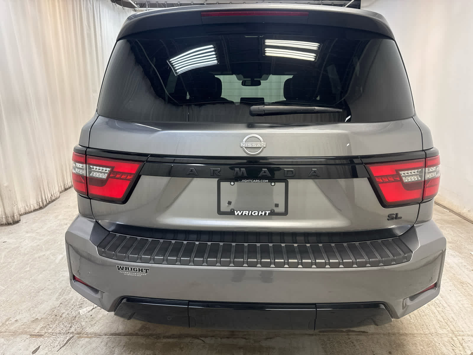 Certified 2024 Nissan Armada SL w/ Midnight Edition Package image 9