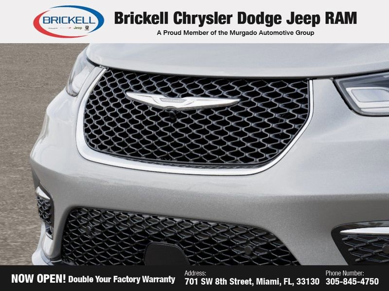 New 2026 Chrysler Pacifica Select image 11