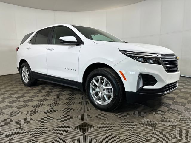 Used 2024 Chevrolet Equinox LT image 2