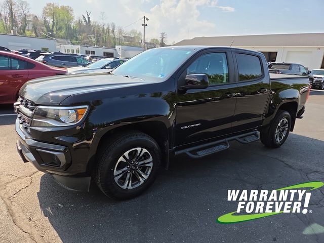 Used 2021 Chevrolet Colorado Z71 AWD/4WD image 3