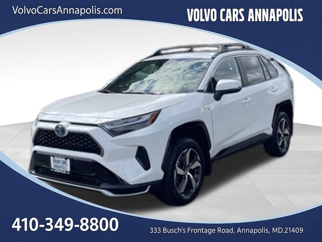 Used 2022 Toyota RAV4 SE w/ Weather & Moonroof Package AWD/4WD image 3