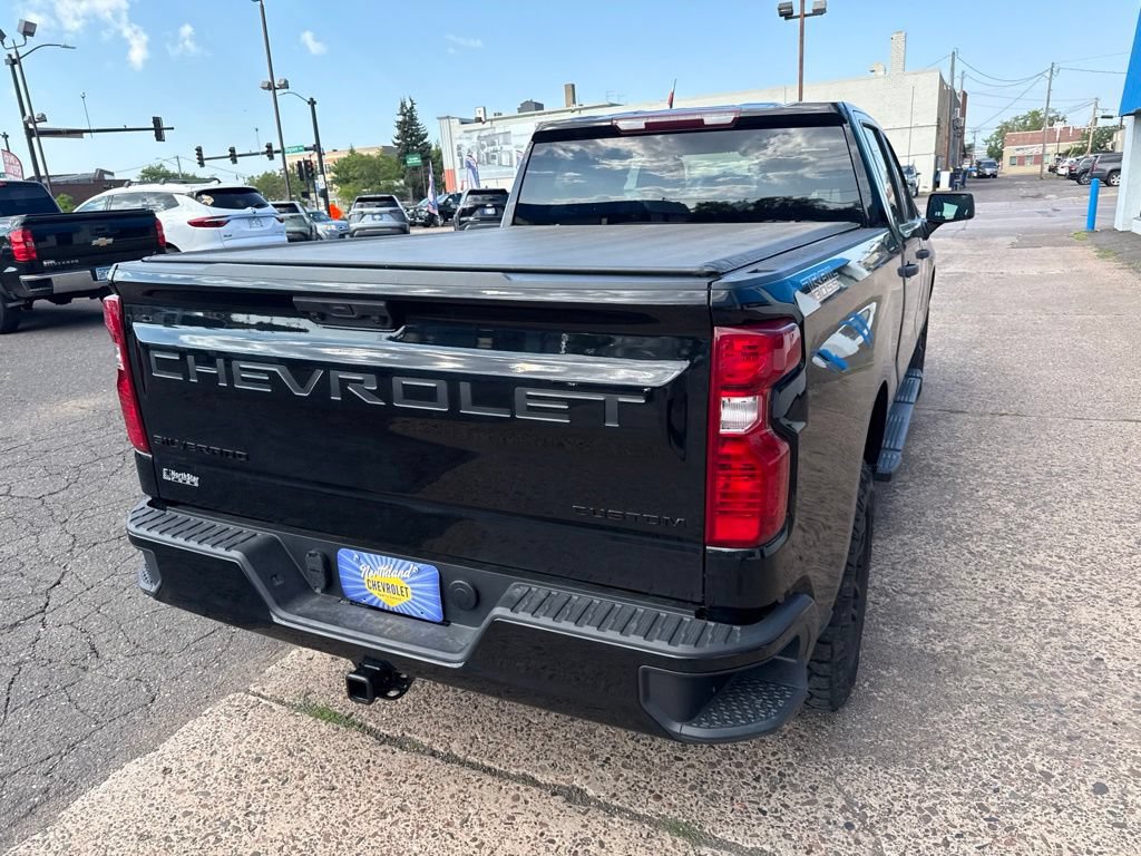 Used 2022 Chevrolet Silverado 1500 Custom Trail Boss w/ LPO, Dark Essentials Package AWD/4WD image 10