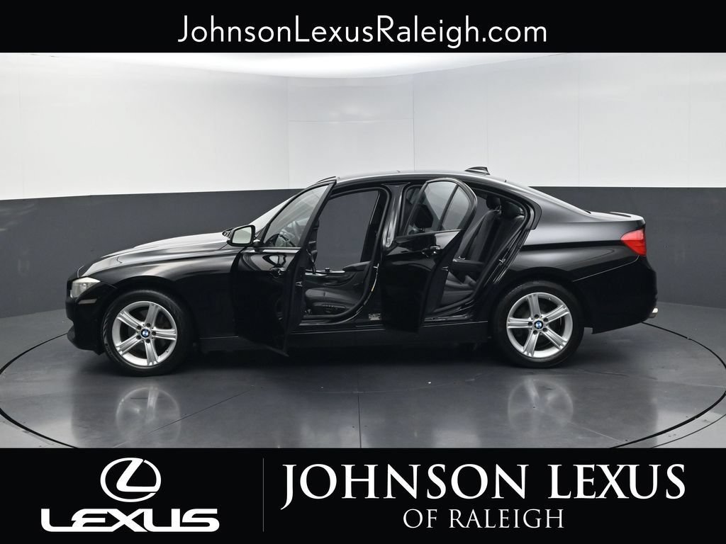 Used 2014 BMW 328i xDrive Sedan AWD/4WD image 35