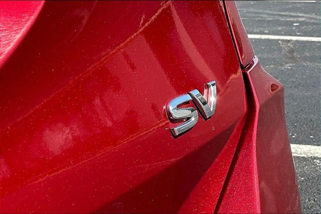 Used 2018 Nissan Rogue SV image 23