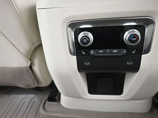Used 2023 GMC Yukon Denali image 17