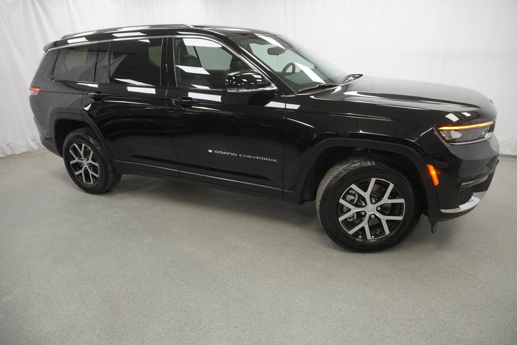 Certified 2023 Jeep Grand Cherokee L Limited image 9