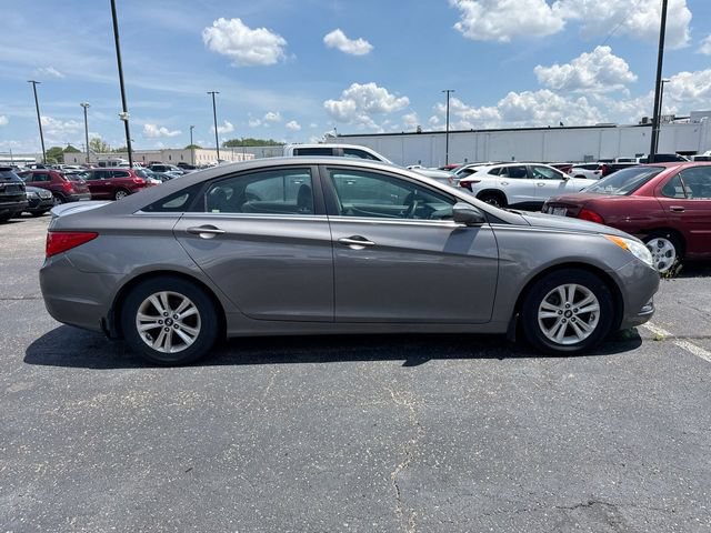 Used 2013 Hyundai Sonata GLS w/ Popular Equipment Pkg FWD image 4