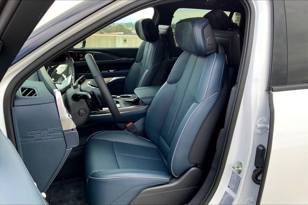 New 2025 Cadillac Escalade IQ Luxury 2 image 12