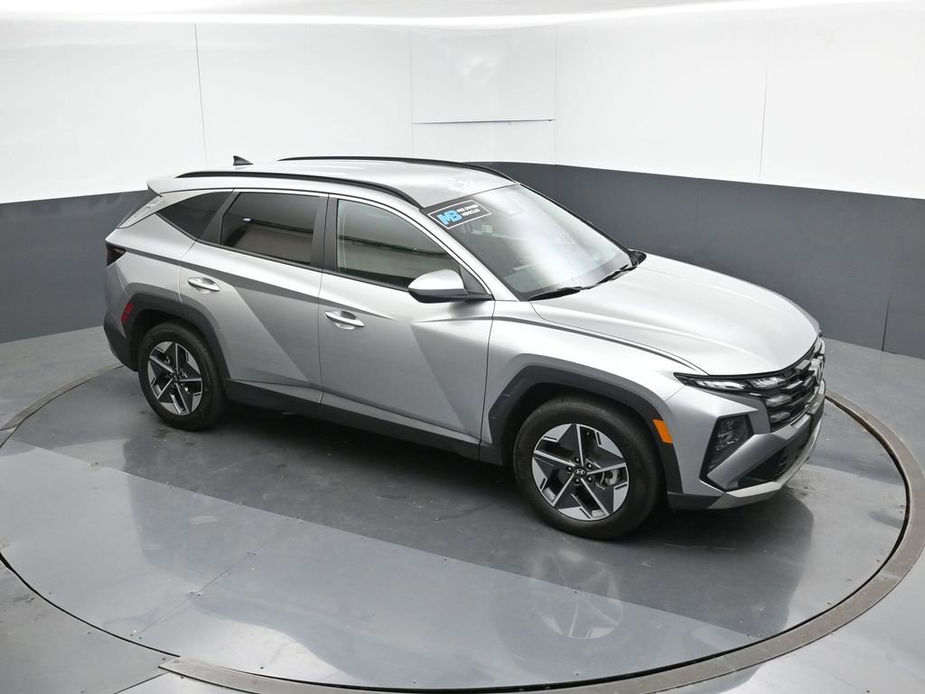 Used 2025 Hyundai Tucson SEL FWD image 53