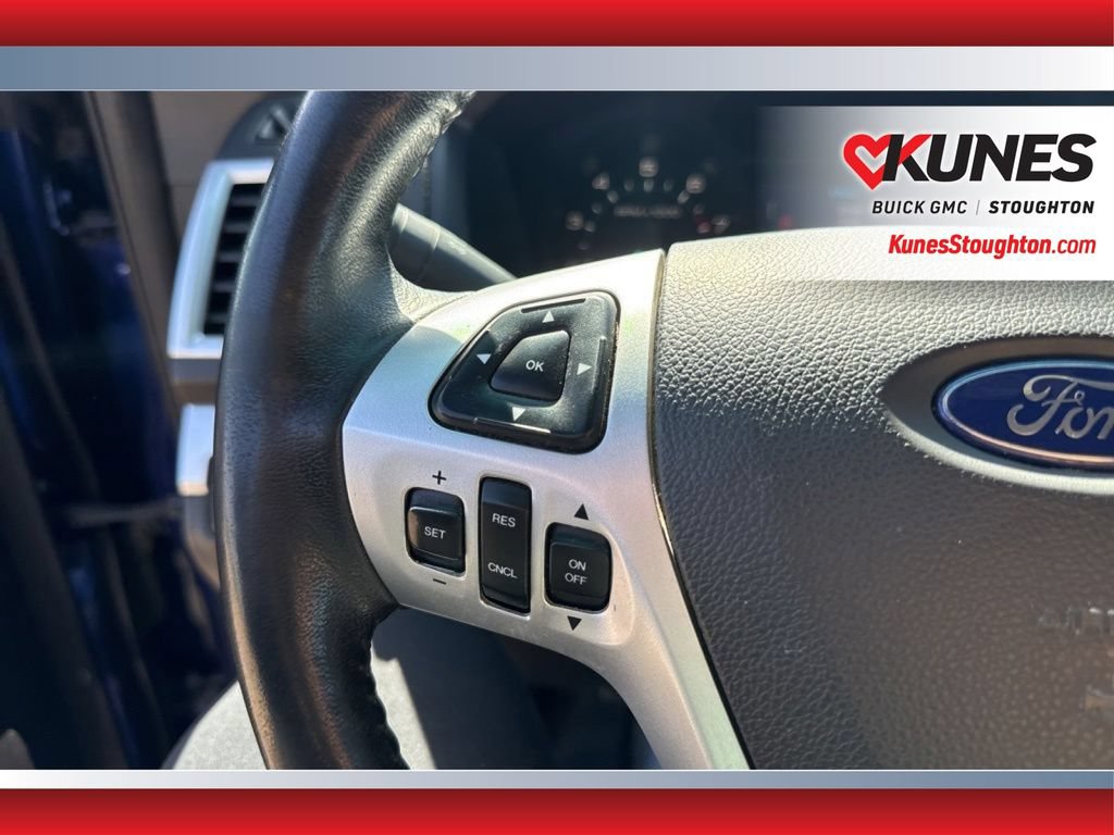 Used 2015 Ford Explorer XLT AWD/4WD image 25
