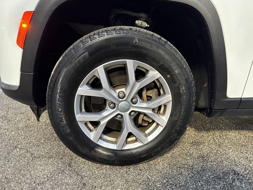 Certified 2022 Jeep Grand Cherokee L Limited image 47