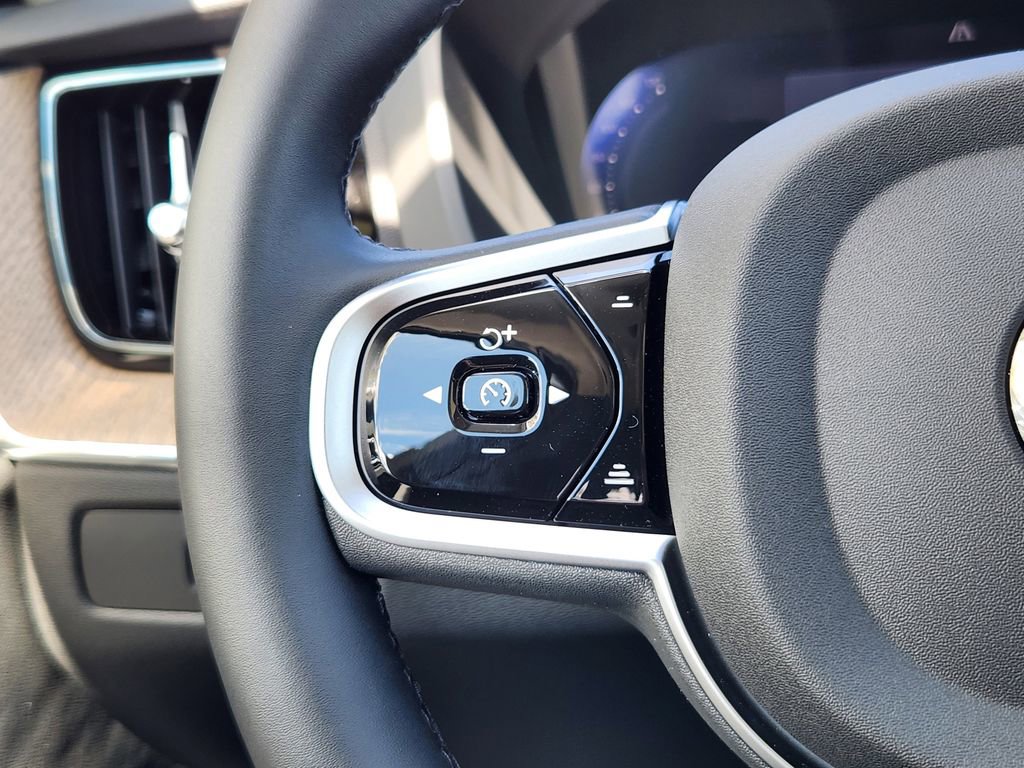 New 2026 Volvo XC60 B5 Plus w/ Protection Package Premier image 18