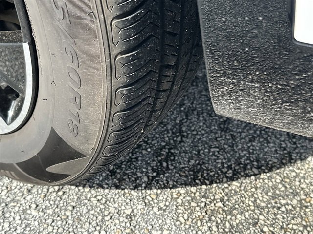 Used 2022 Kia Sorento EX w/ Panoramic Sunroof Package image 13