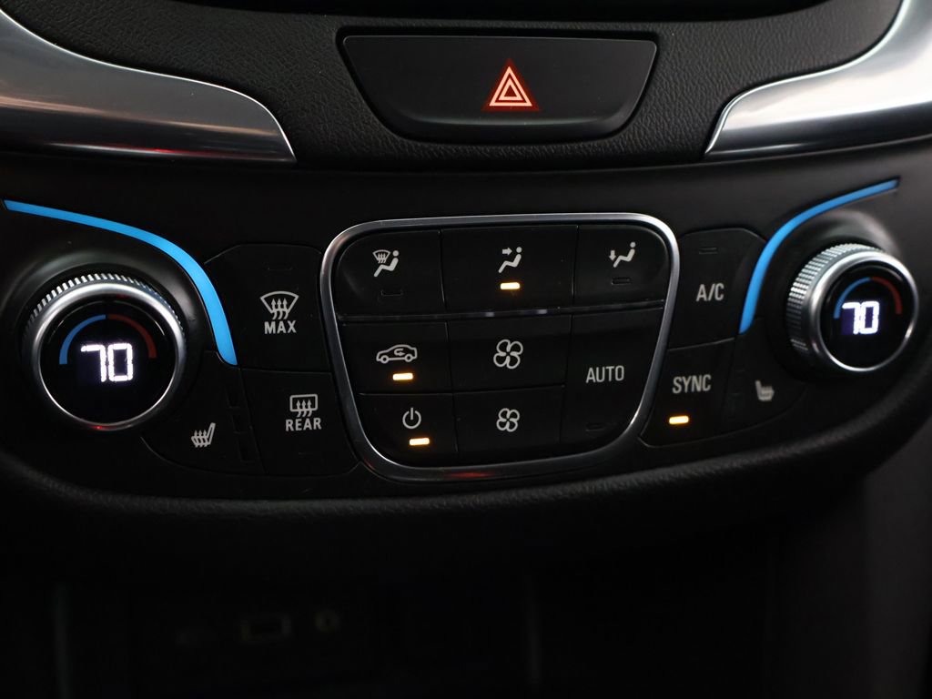 Used 2021 Chevrolet Equinox LT FWD image 48