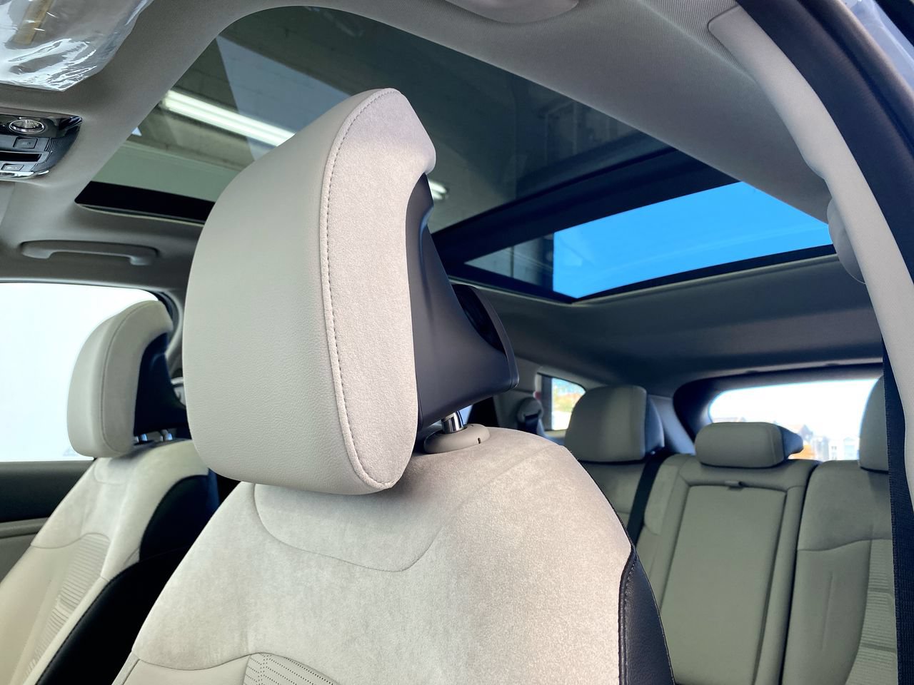 New 2027 Kia Sportage SX Prestige AWD/4WD image 19