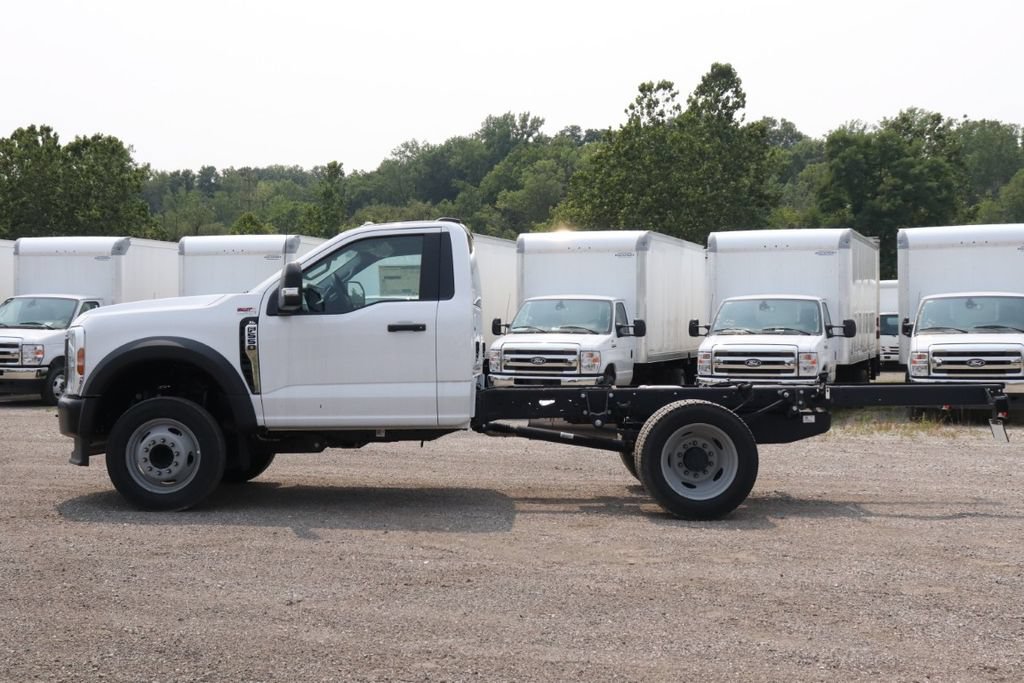 New 2026 Ford F550 2WD Regular Cab Super Duty w/ Snow Plow Prep Package image 6