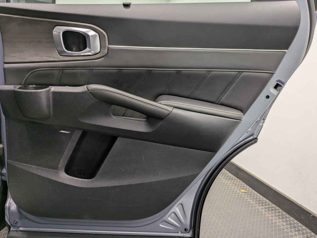 Certified 2024 Kia Sorento SX Prestige image 24