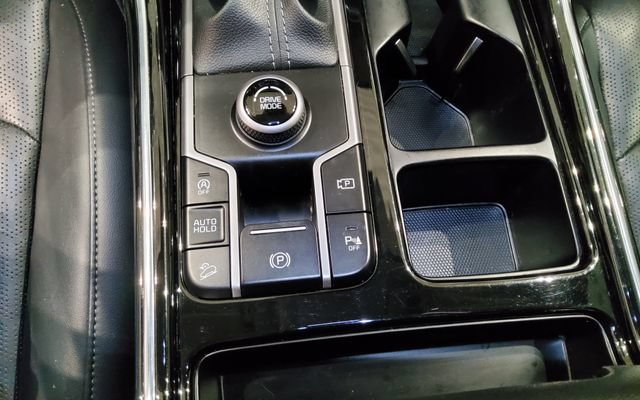 Used 2023 Kia Sorento SX FWD image 32