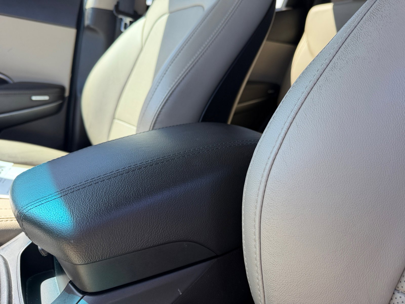 Used 2017 Hyundai Santa Fe Sport w/ 2.4L Tech Package 04 image 15