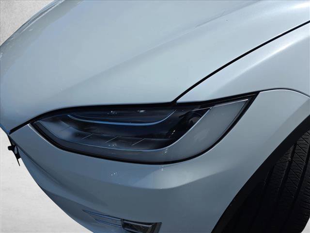 Used 2018 Tesla Model X 75D AWD/4WD image 29