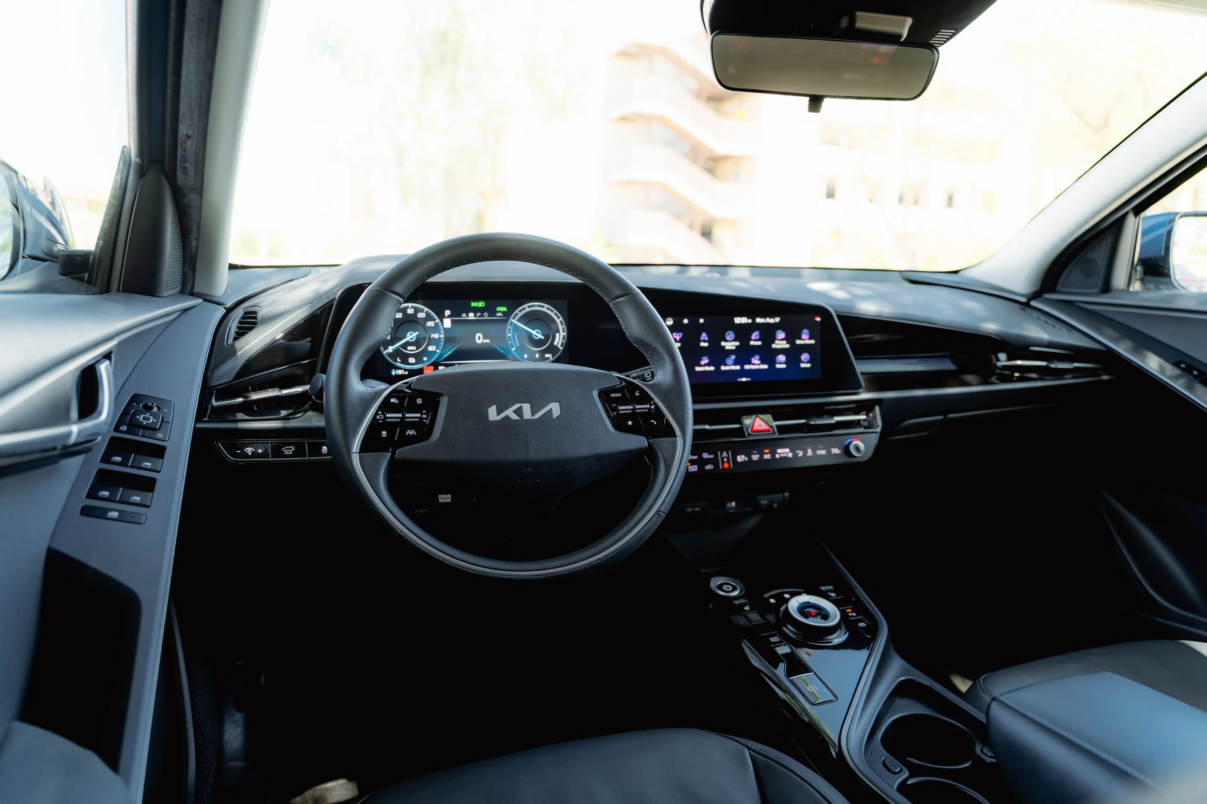 Used 2023 Kia Niro Wind FWD image 31
