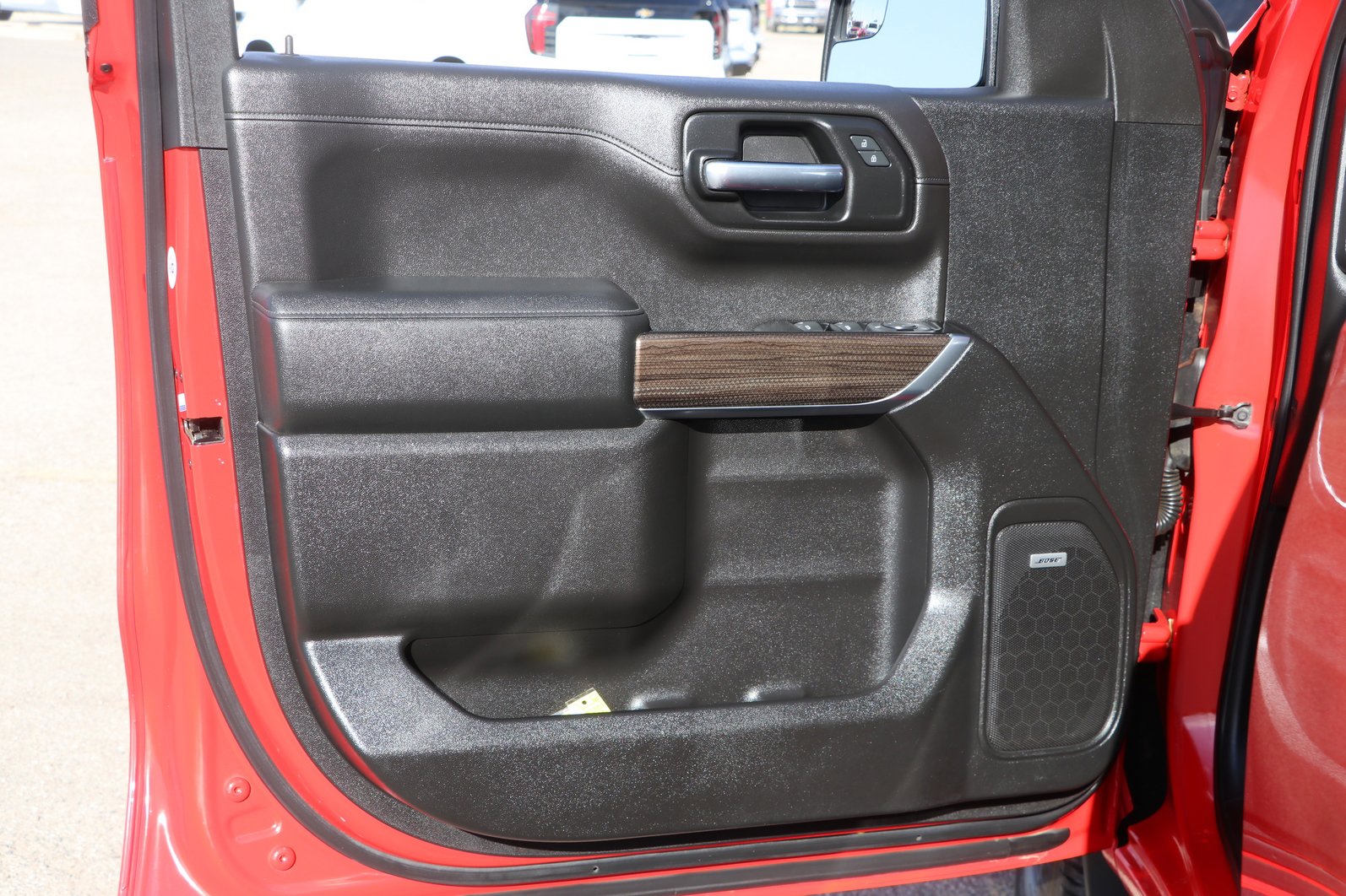 Used 2019 Chevrolet Silverado 1500 LT Trail Boss image 10