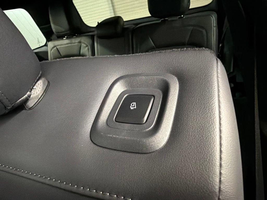 New 2026 Lincoln Navigator Reserve w/ Jet Appearance Package AWD/4WD image 34