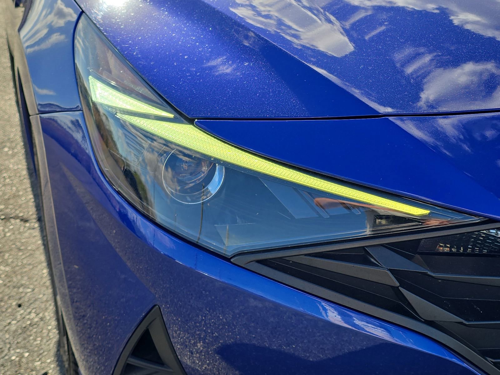 Used 2023 Hyundai Elantra SEL w/ Convenience Package image 7