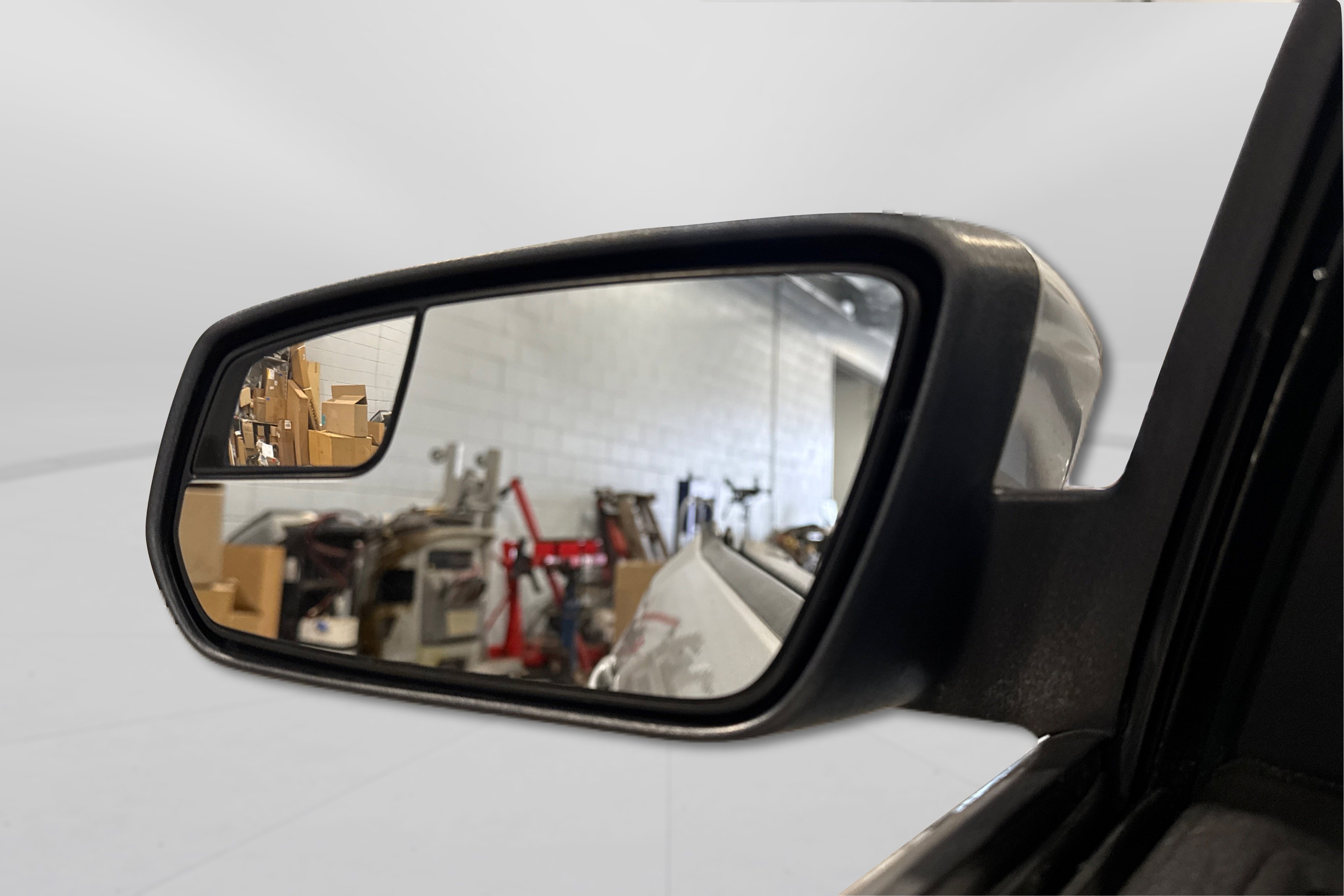 Used 2013 Ford Mustang GT image 14