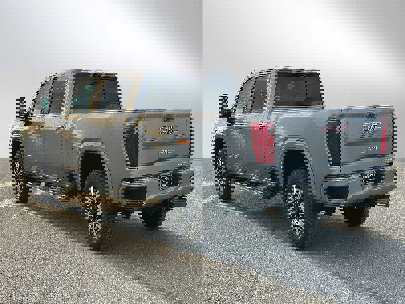 New 2026 GMC Sierra 2500 Denali w/ Denali Reserve Package image 5