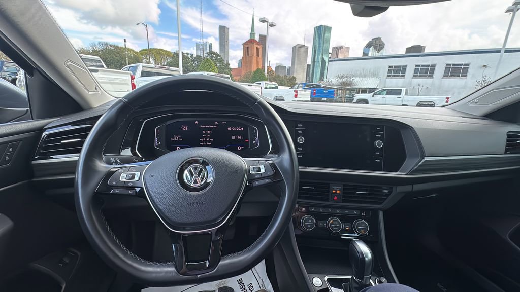 Used 2019 Volkswagen Jetta SEL image 14