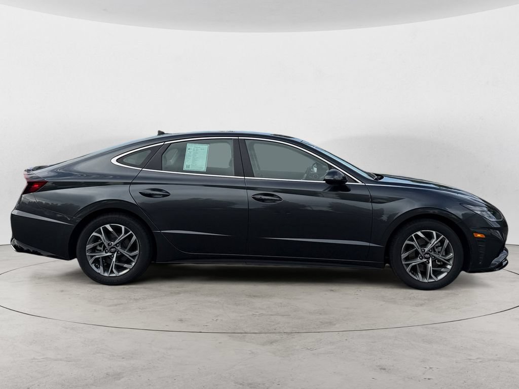 Certified 2023 Hyundai Sonata SEL w/ Cargo Package FWD image 6