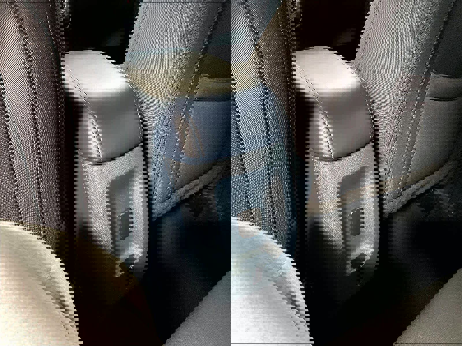 Used 2022 Ford Maverick XL image 27