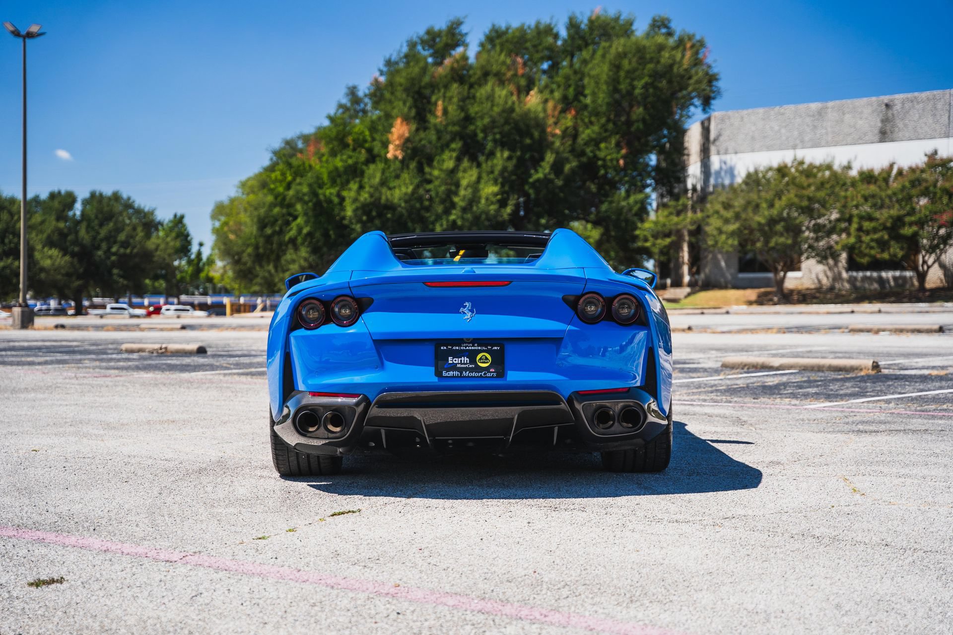 Used 2022 Ferrari 812 GTS RWD image 19