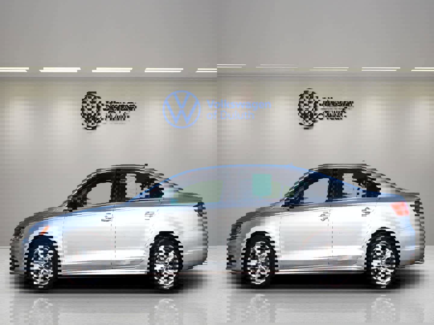 Used 2011 Volkswagen Jetta TDI image 2