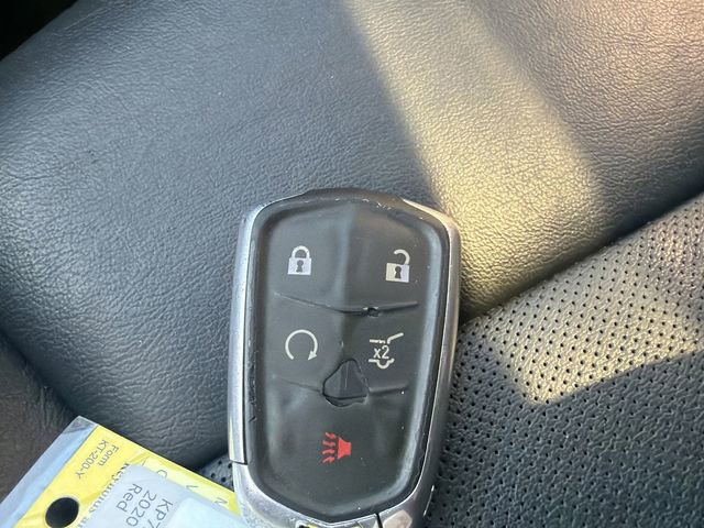 Used 2020 Cadillac XT6 Premium Luxury FWD image 38