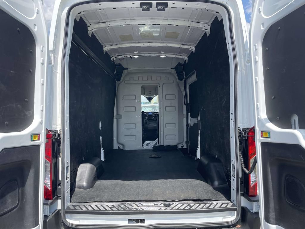 Used 2024 Ford Transit 250 148 High Roof w/ Load Area Protection Package RWD image 12